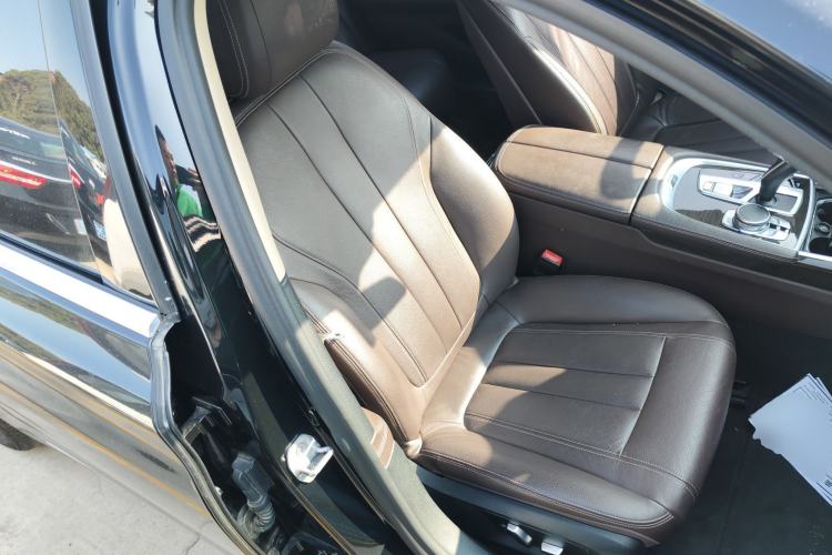 Used BMW 7 Series 2017 730Li Leading Model Right Front Seat