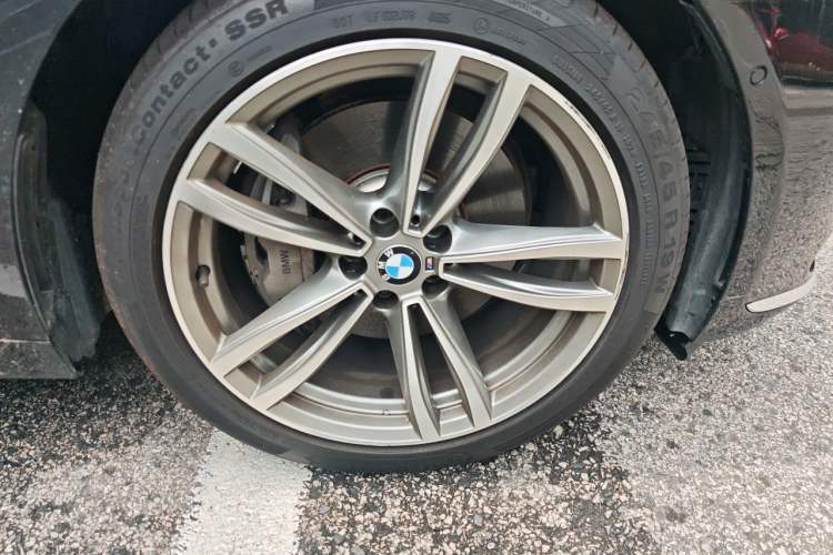 Used BMW 7 Series 2017 740Li xDrive Luxury Edition Right Front Wheel Hub