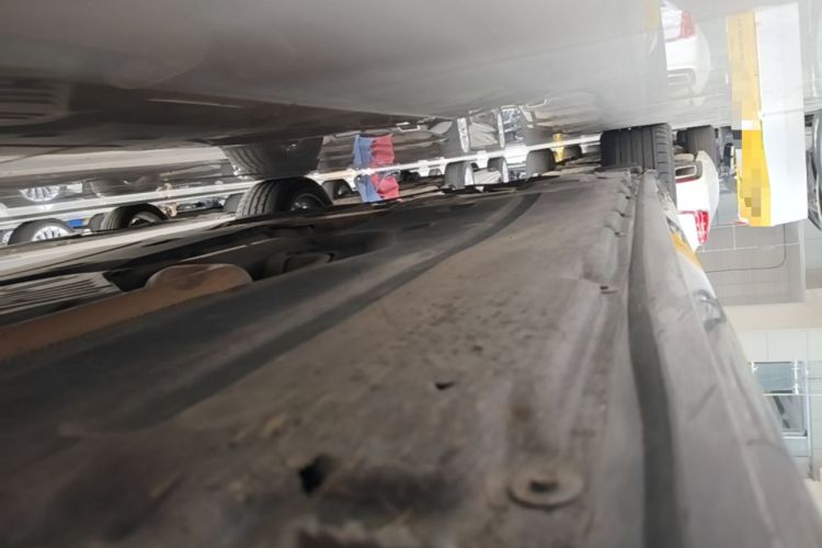 Used BMW 7 Series 2017 730Li Leading Model Right Side Sill