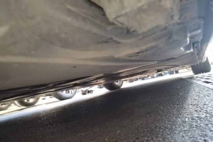 Used BMW 7 Series 2017 740Li Luxury Edition Right Side Sill