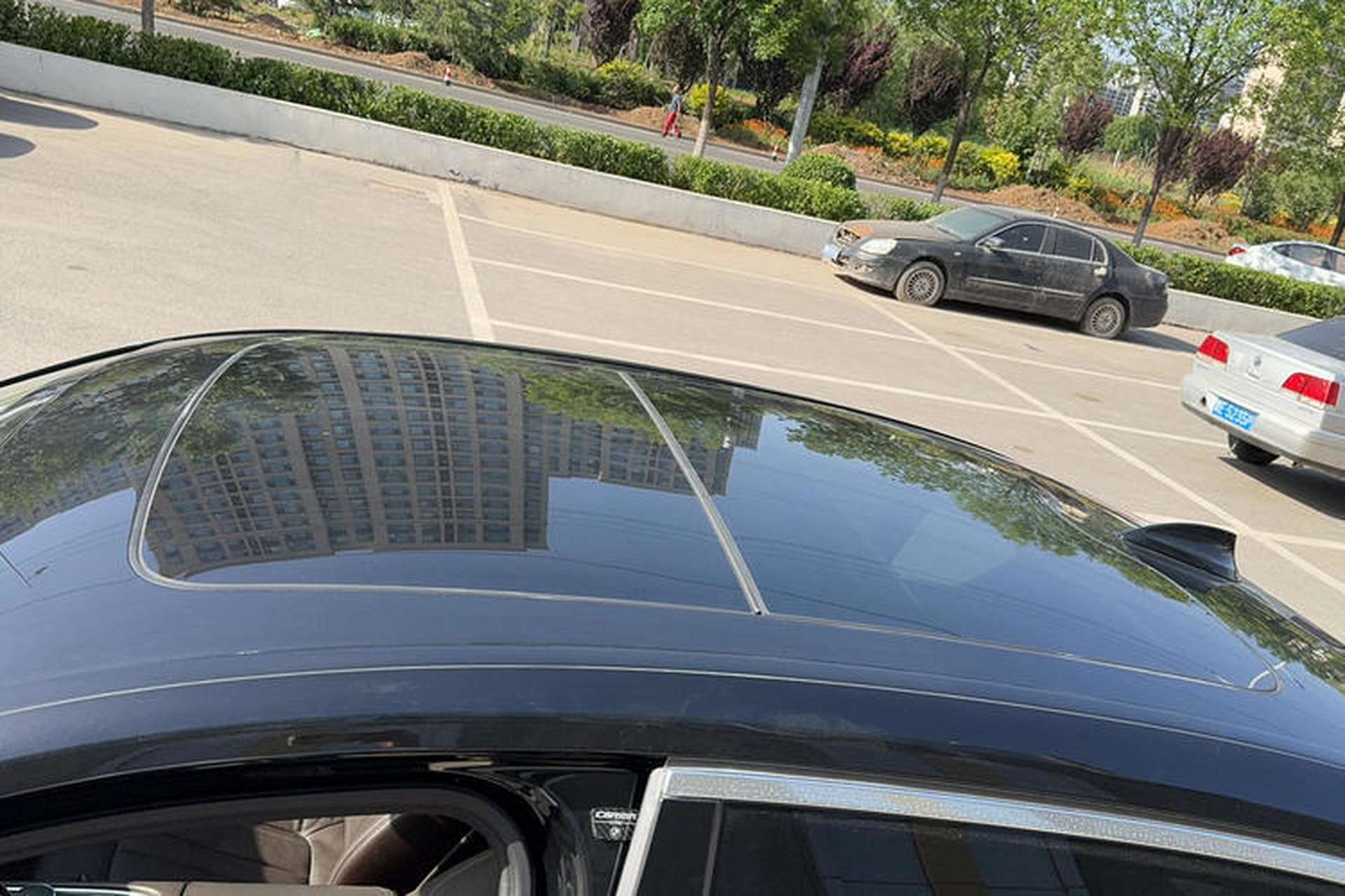 Used BMW 7 Series 2017 730Li Leading Model Roof