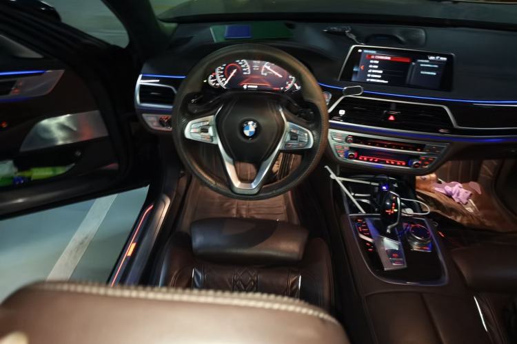 Used BMW 7 Series 2017 730Li Leading Model Steering Wheel