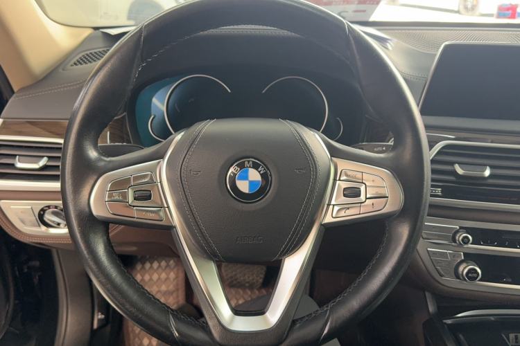 Used BMW 7 Series 2017 730Li Leading Model Steering Wheel