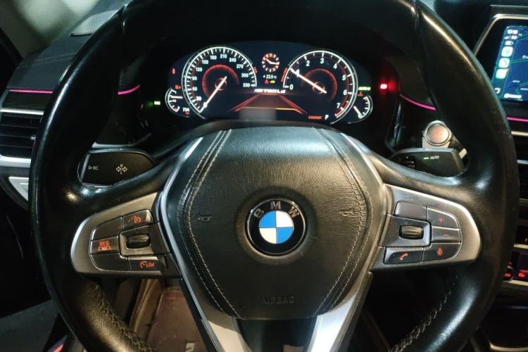 Used BMW 7 Series 2017 730Li Leading Model Steering Wheel