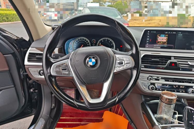 Used BMW 7 Series 2017 730Li Leading Model Steering Wheel