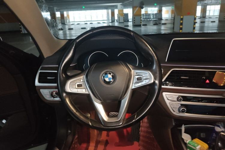 Used BMW 7 Series 2017 730Li Leading Model Steering Wheel