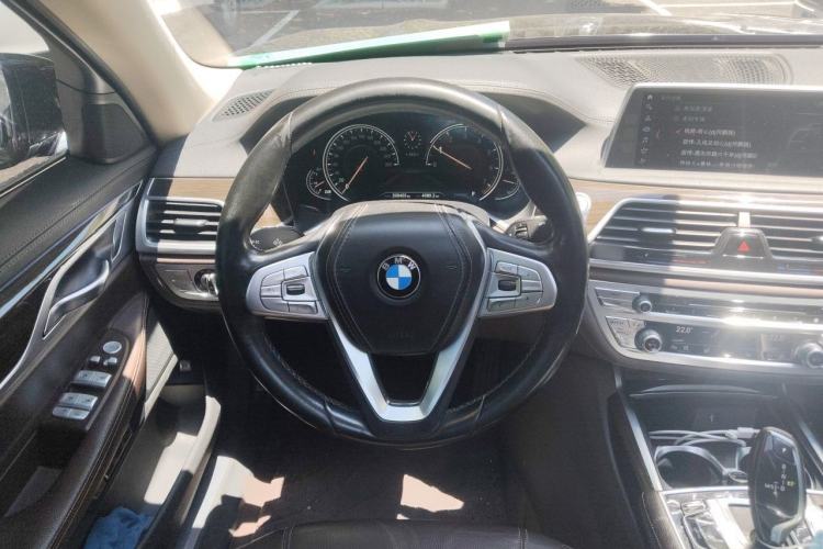 Used BMW 7 Series 2017 730Li Leading Model Steering Wheel