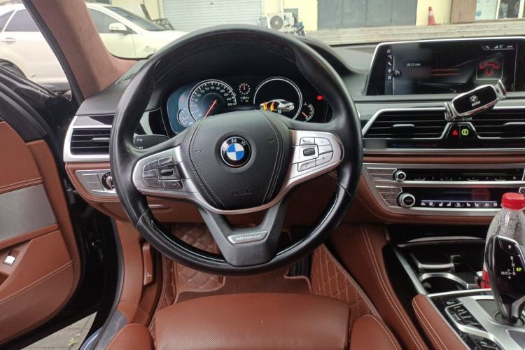 Used BMW 7 Series 2017 740Li xDrive Personalized Custom Edition Steering Wheel