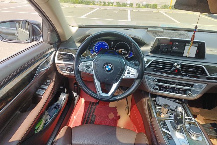 Used BMW 7 Series 2017 740Li Luxury Edition Steering Wheel