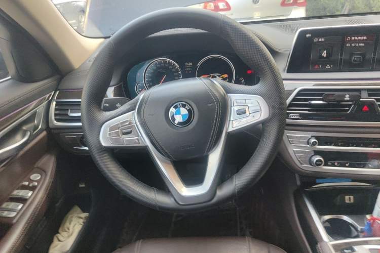 Used BMW 7 Series 2017 730Li Leading Model Steering Wheel