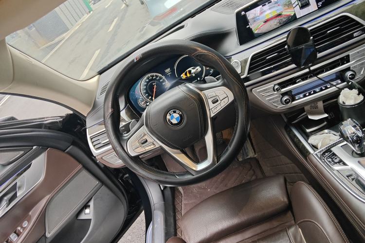Used BMW 7 Series 2017 740Li Luxury Edition Steering Wheel