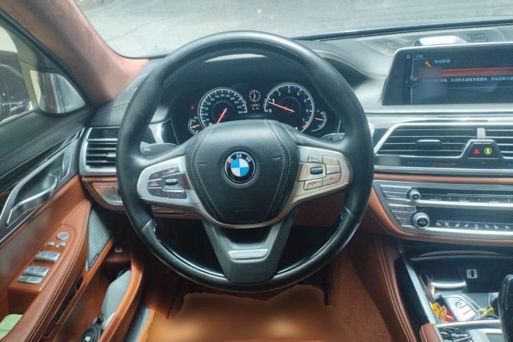 Used BMW 7 Series 2017 750Li xDrive Personalized Custom Edition Four-Seater Steering Wheel