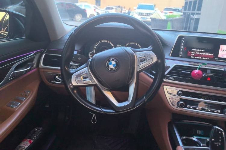 Used BMW 7 Series 2017 730Li Leading Model Steering Wheel