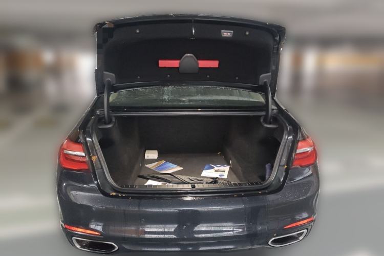 Used BMW 7 Series 2017 730Li Leading Model Trunk