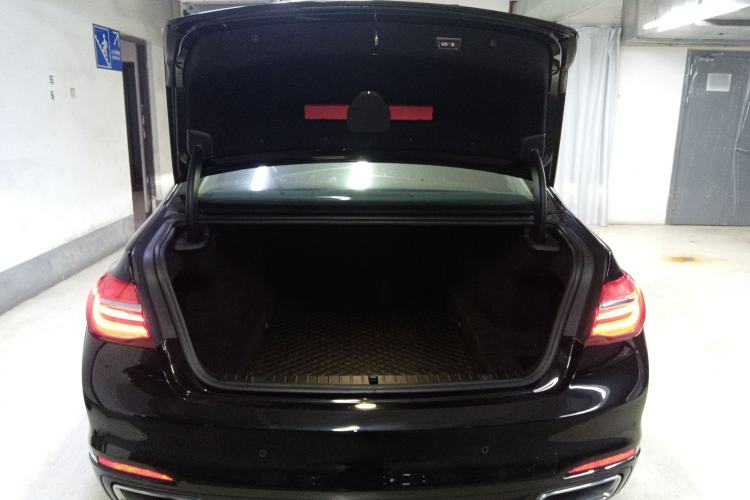 Used BMW 7 Series 2017 730Li Luxury Model Trunk