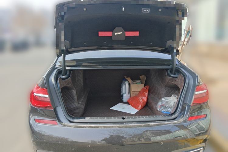 Used BMW 7 Series 2017 730Li Leading Model Trunk
