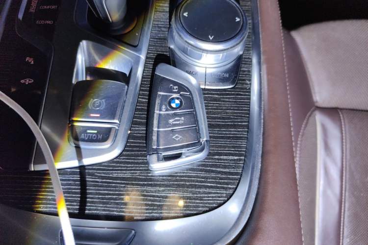 Used BMW 7 Series 2017 740Li Luxury Edition Vehicle Key