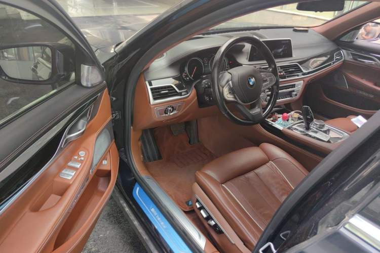 Used BMW 7 Series  Driver Seat
