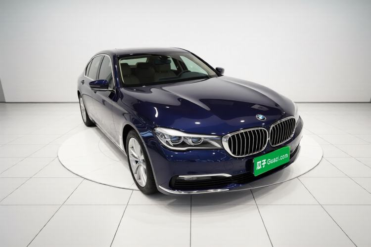 Used BMW 7 Series 2017 730Li Leading Model Front Right 45 Deg