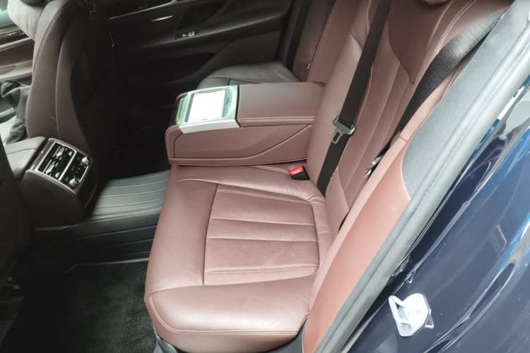 Used BMW 7 Series 2017 730Li Leading Model Left Rear Seat