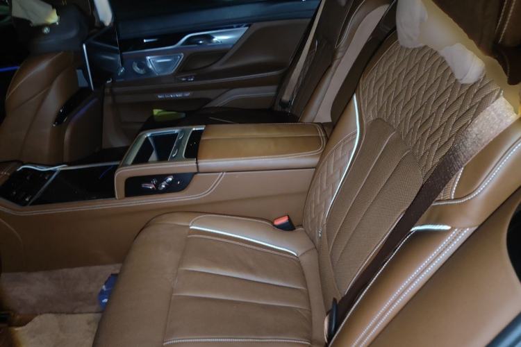 Used BMW 7 Series 2017 M760Li xDrive Excellence Luxury Edition Left Rear Seat