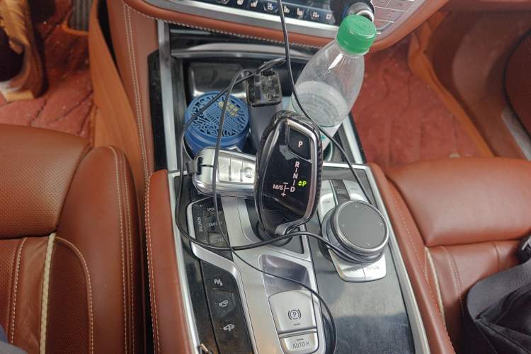 Used BMW 7 Series 2017 740Li xDrive Luxury Edition Gear Lever