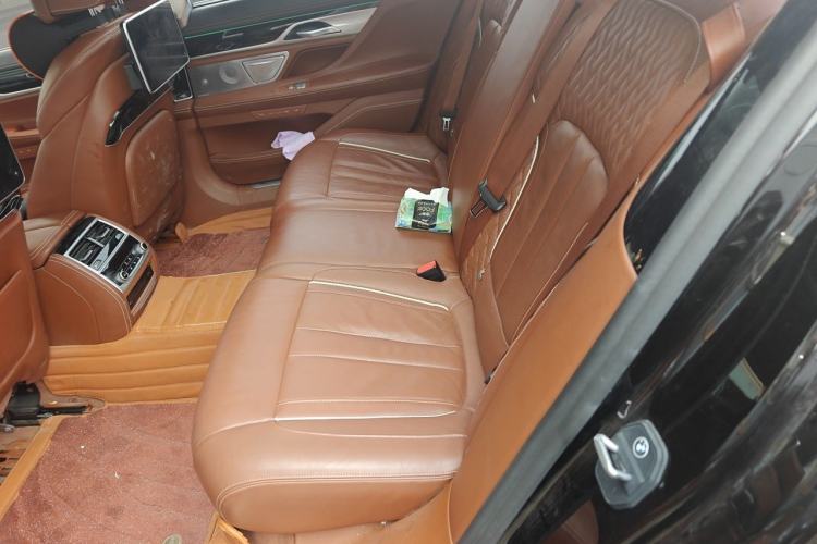 Used BMW 7 Series 2017 740Li xDrive Luxury Edition Left Rear Seat