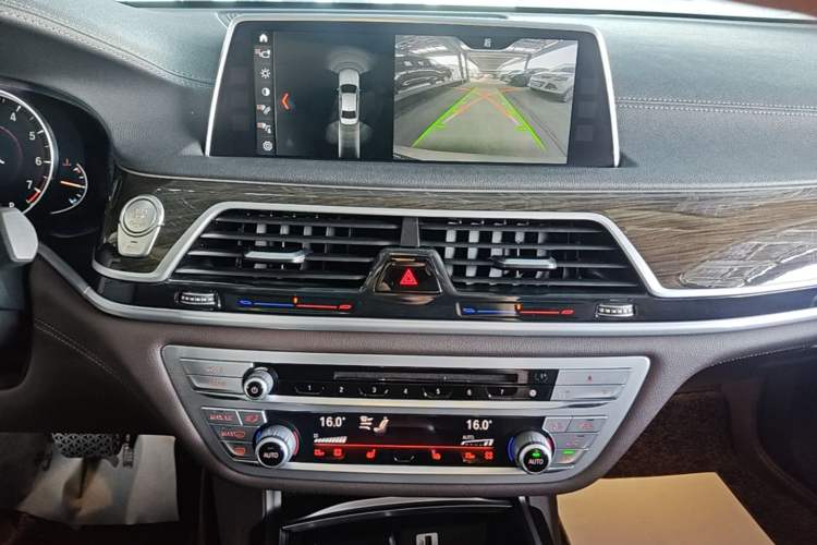 Used BMW 7 Series 2017 730Li Leading Model Audio And AC Panel