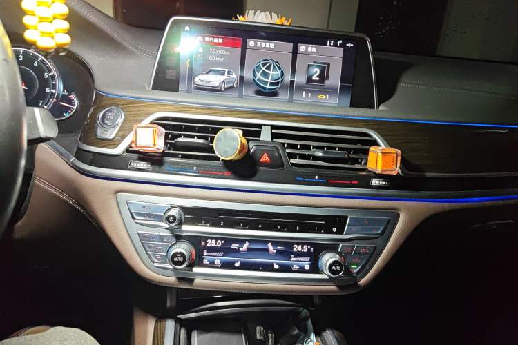 Used BMW 7 Series 2017 730Li Leading Model Audio And AC Panel