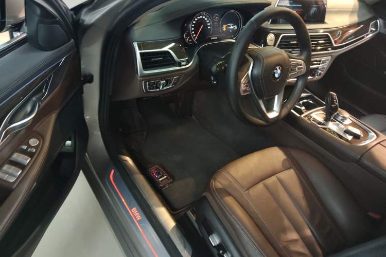 Used BMW 7 Series 2017 730Li Leading Model Driver Seat