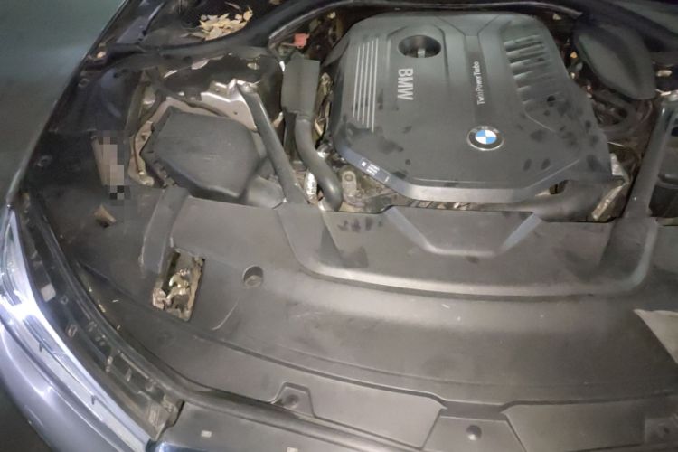 Used BMW 7 Series 2017 740Li Luxury Edition Engine Bay Right