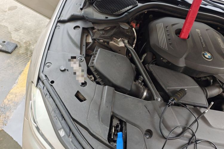 Used BMW 7 Series 2017 730Li Leading Model Engine Bay Right