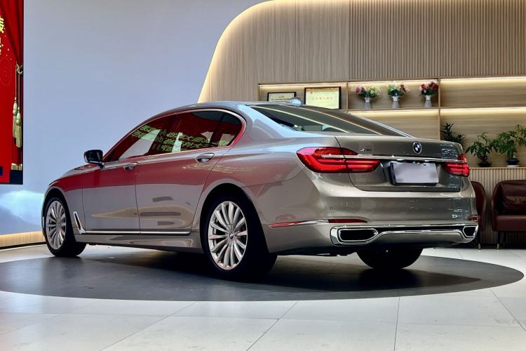 Used BMW 7 Series 2017 740Li xDrive Luxury Edition Exterior 3