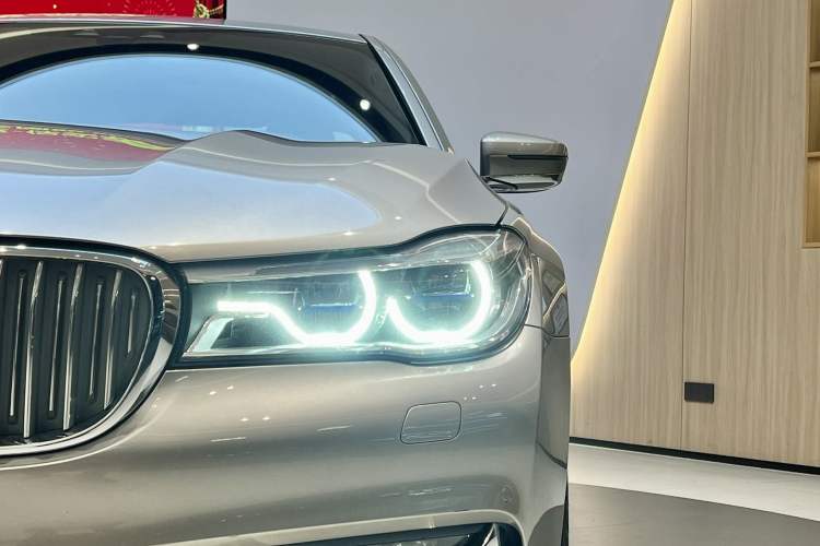 Used BMW 7 Series 2017 740Li xDrive Luxury Edition Exterior 5