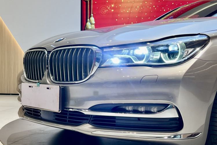 Used BMW 7 Series 2017 740Li xDrive Luxury Edition Exterior 6