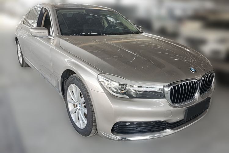 Used BMW 7 Series 2017 730Li Leading Model Front Right 45 Deg