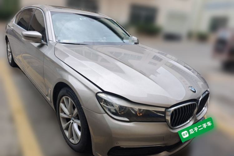 Used BMW 7 Series 2017 730Li Leading Model Front Right 45 Deg