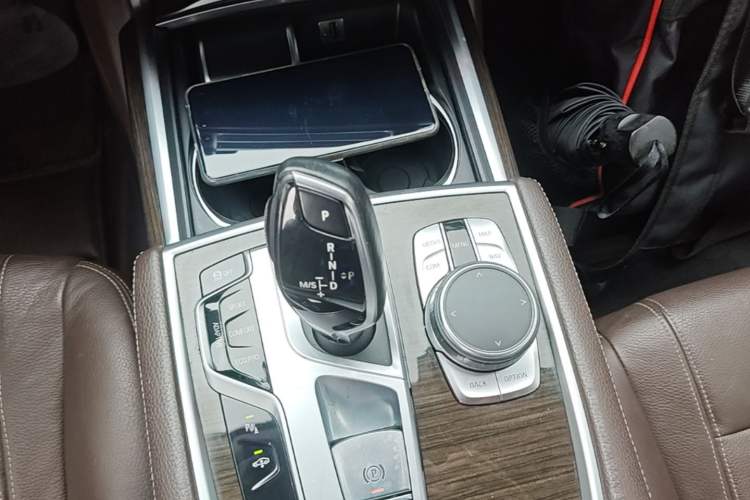 Used BMW 7 Series 2017 730Li Leading Model Gear Lever