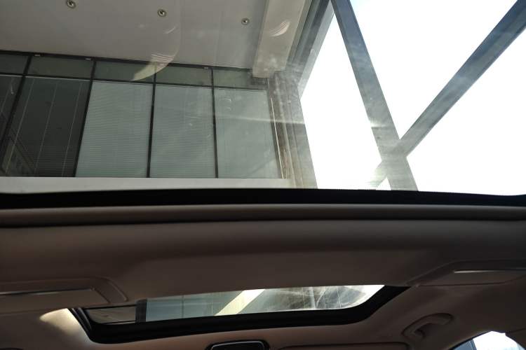 Used BMW 7 Series 2017 730Li Leading Model Headliner