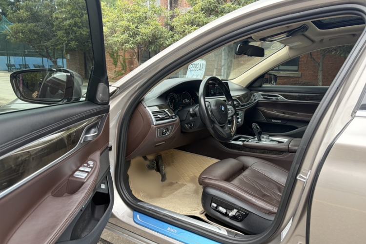 Used BMW 7 Series 2017 730Li Luxury Model Interior 1