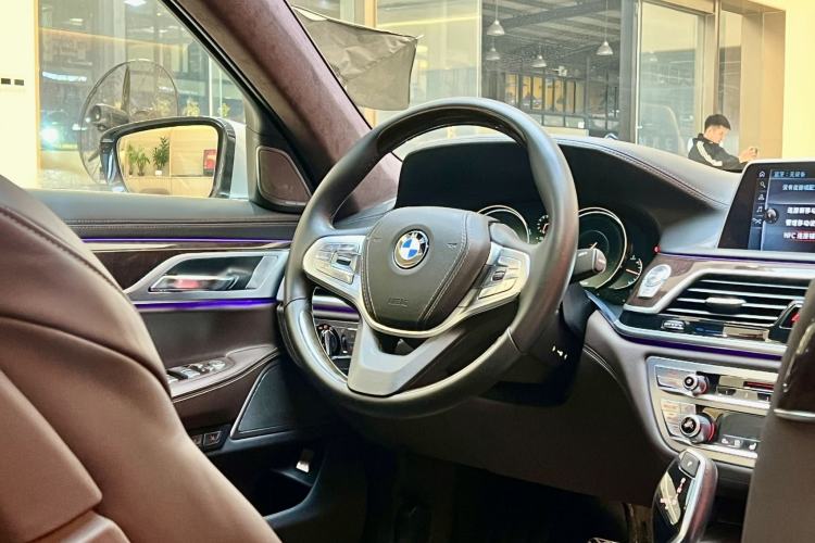 Used BMW 7 Series 2017 740Li xDrive Luxury Edition Interior 4