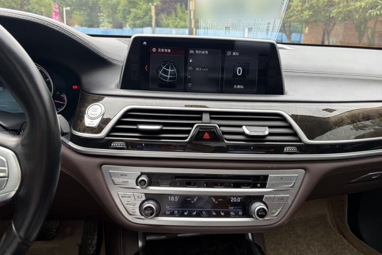 Used BMW 7 Series 2017 730Li Luxury Model Interior 5