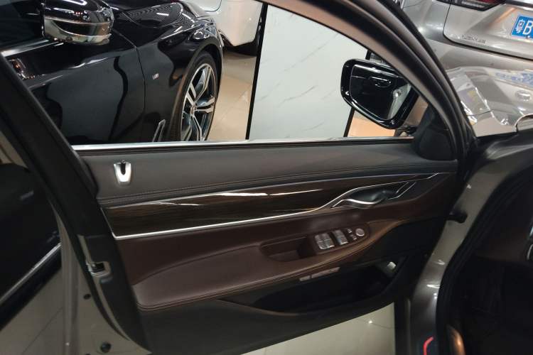 Used BMW 7 Series 2017 730Li Leading Model Left Front Door Interior