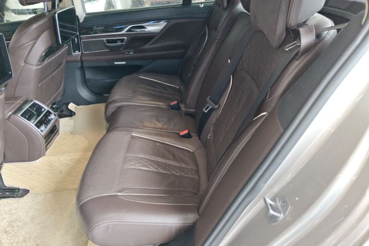 Used BMW 7 Series 2017 730Li Luxury Model Left Rear Seat