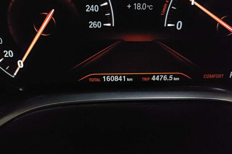 Used BMW 7 Series 2017 730Li Luxury Model Odometer Close Up