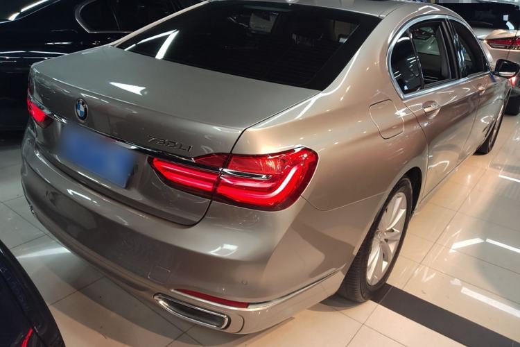 Used BMW 7 Series 2017 730Li Leading Model Rear Right 45 Deg