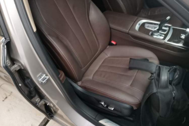 Used BMW 7 Series 2017 730Li Leading Model Right Front Seat