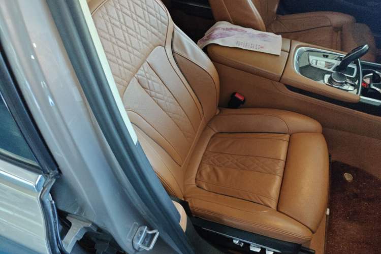 Used BMW 7 Series 2017 740Li Luxury Edition Right Front Seat
