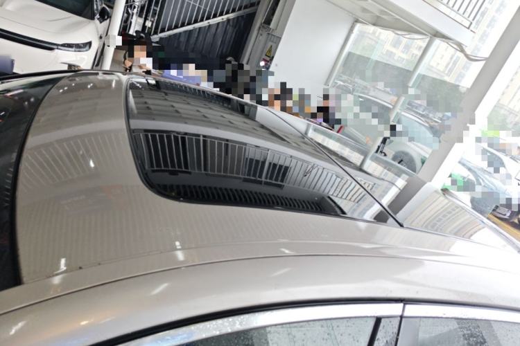 Used BMW 7 Series 2017 730Li Luxury Model Roof