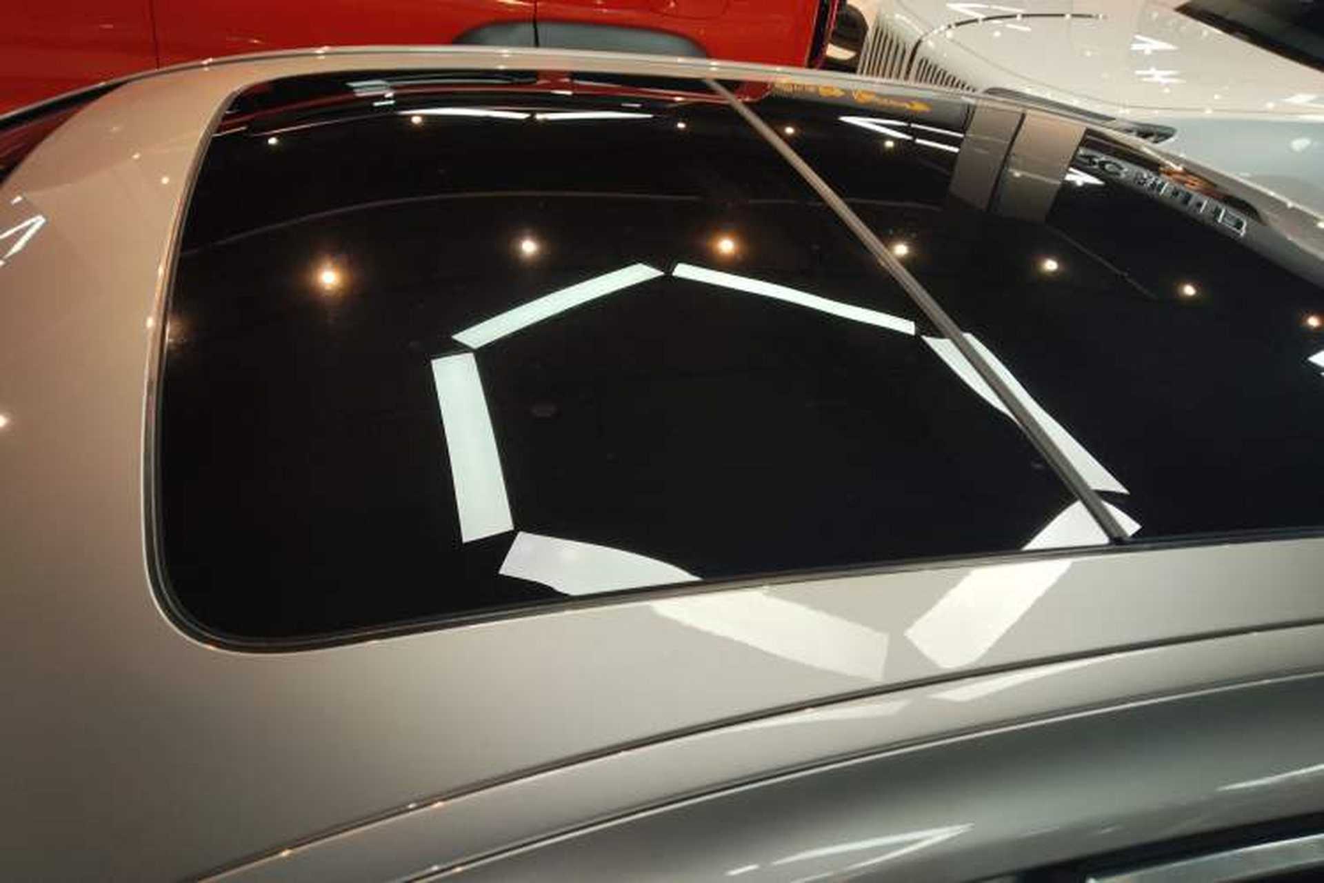 Used BMW 7 Series 2017 730Li Leading Model Roof